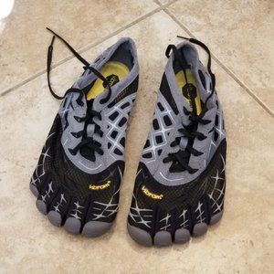 Vibram FiveFingers SeeYa LS running toe shoes
